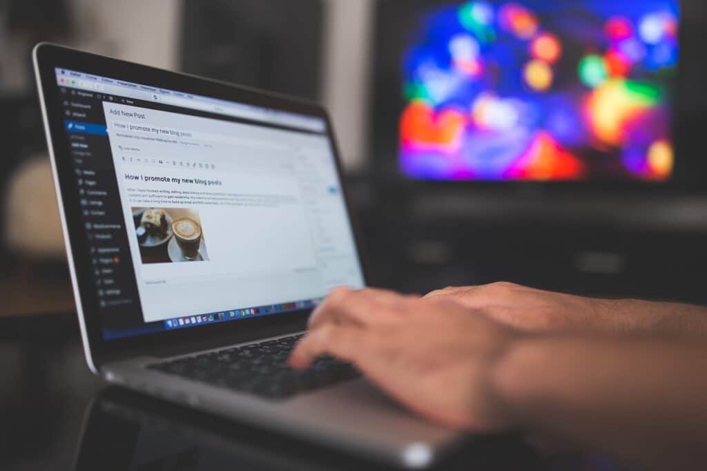 What Makes a Portfolio Website Stand Out in 2025