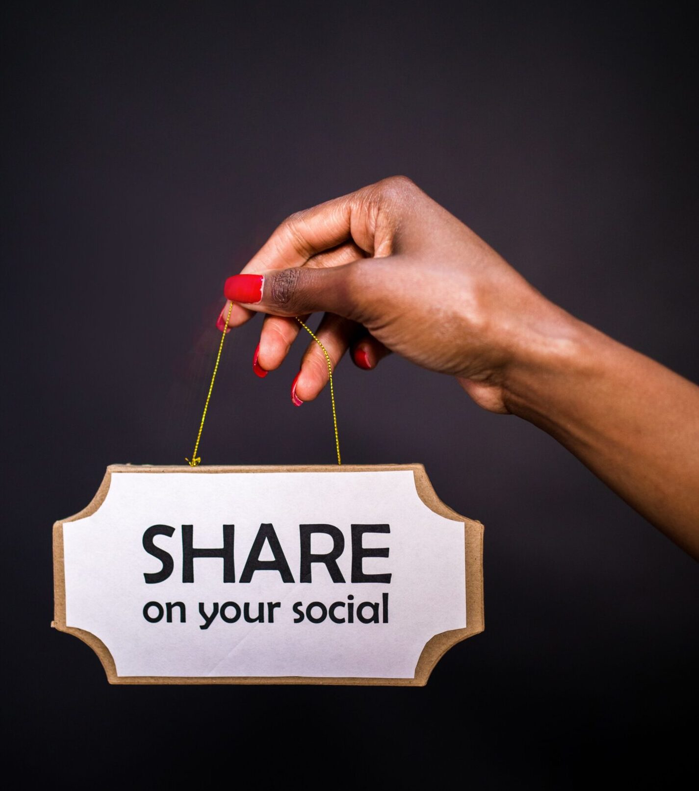 Why Some Social Media Posts Go Viral and Others Don’t
